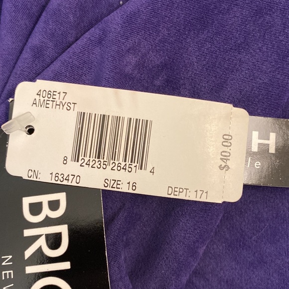 New BRIGGS New York size 16 zip up jacket with shoulder pads. Purple - Picture 6 of 7